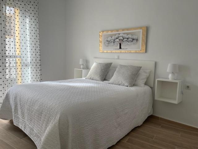 Apartamentos Turisticos Los Barruecos Caces 외부 사진